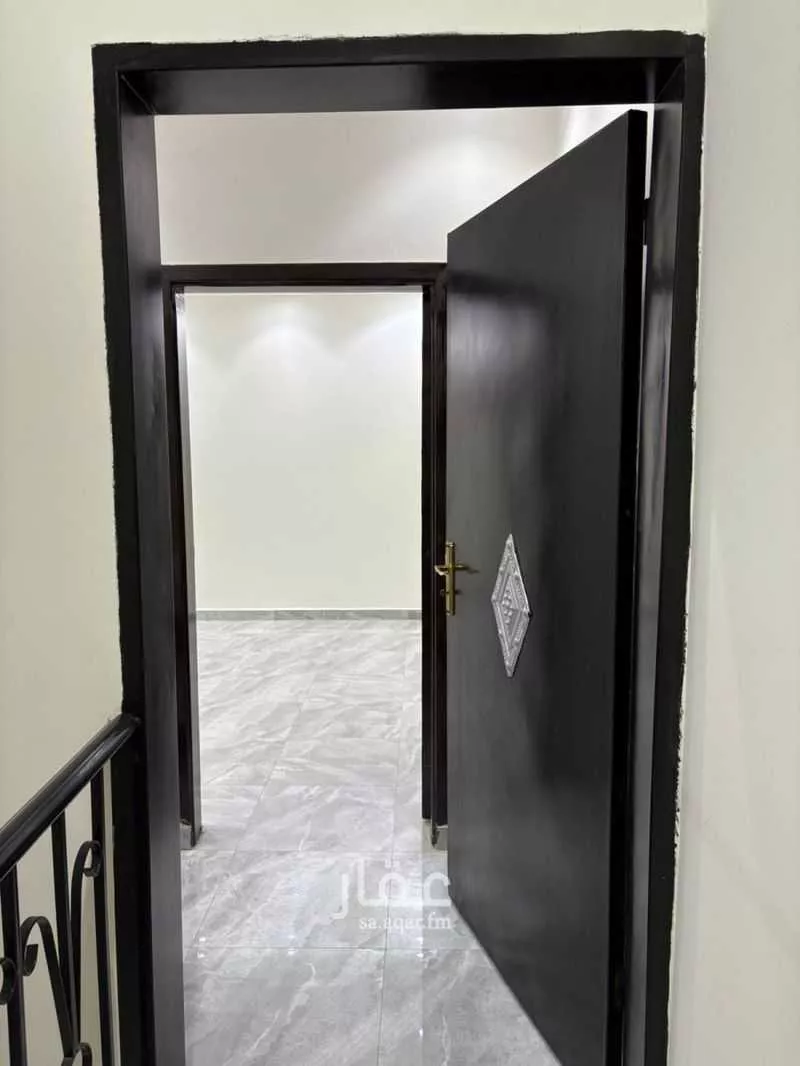 3 bedroom floor in Al Rimal 4