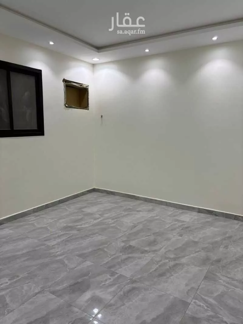 3 bedroom floor in Al Rimal 2
