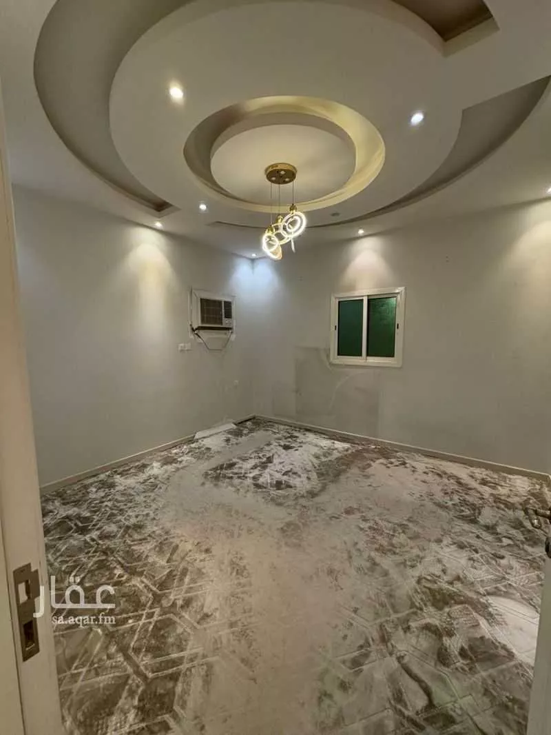 شقة 4 غرف في الرمال 2