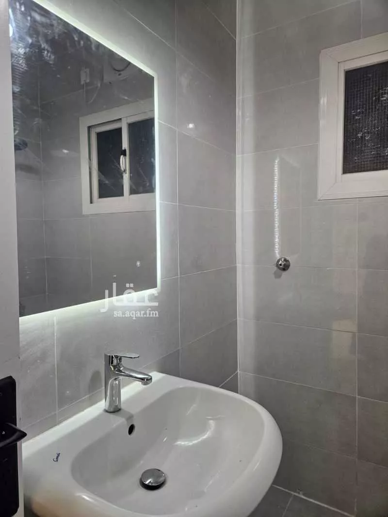 شقة 5 غرف في الواحة، جدة 11