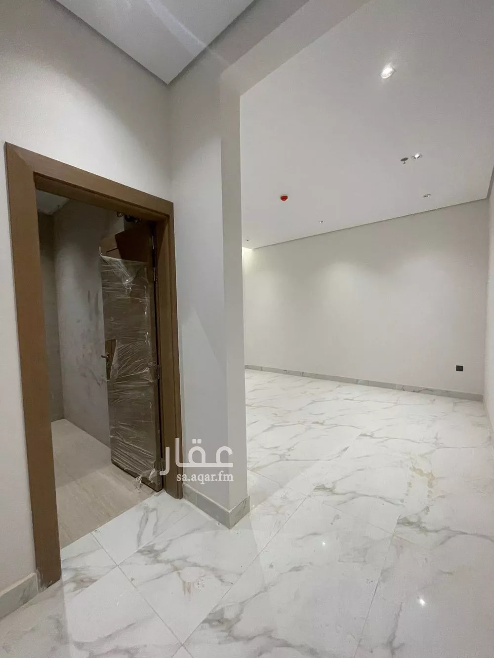 4 bedroom building in Al Narjis, Riyadh 15