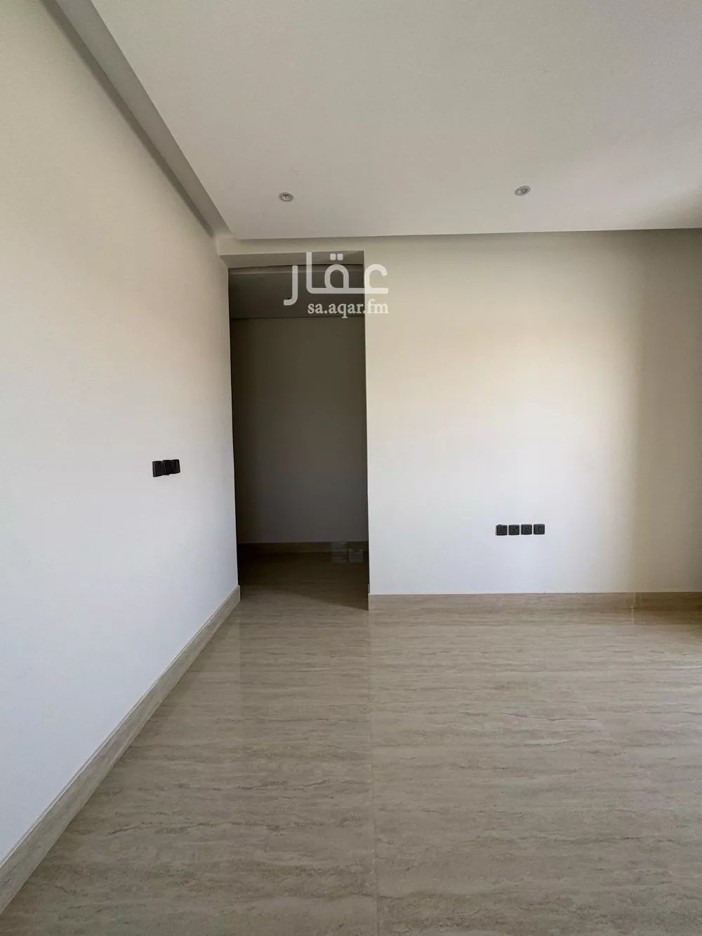 4 bedroom apartment in Dhahrat Laban 5