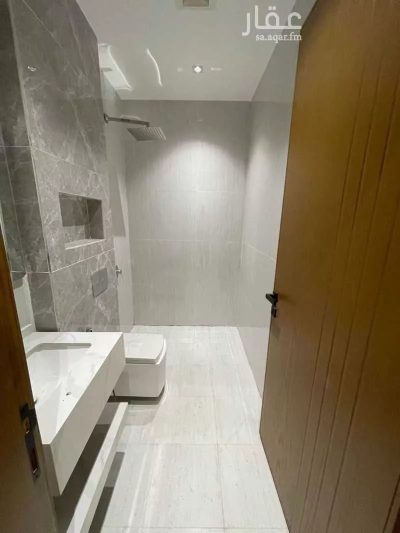 4 bedroom villa in Al Qadisiyah, Riyadh 9