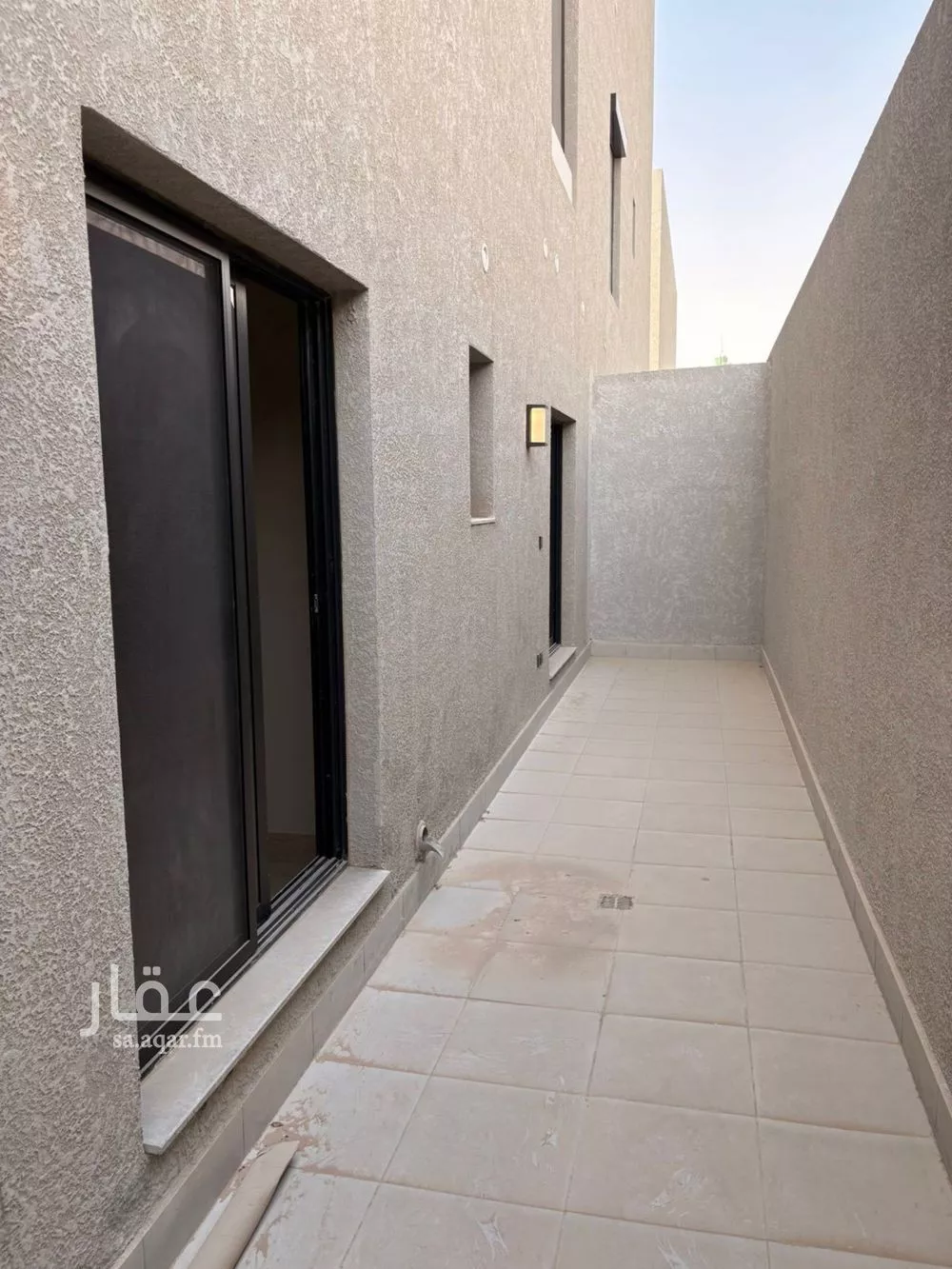 شقة 3 غرف في الرمال 3