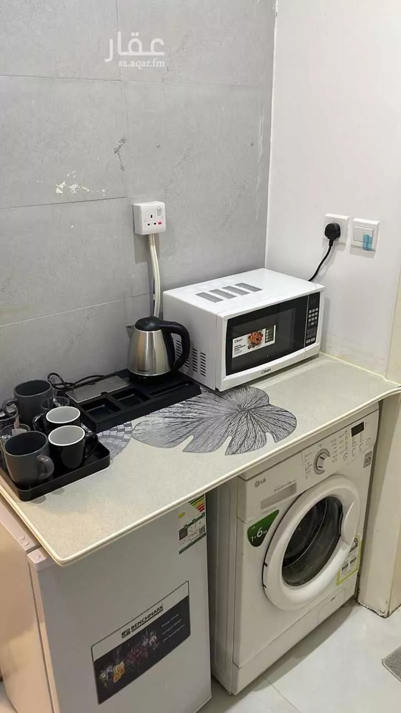 1 bedroom floor in Al Narjis 4