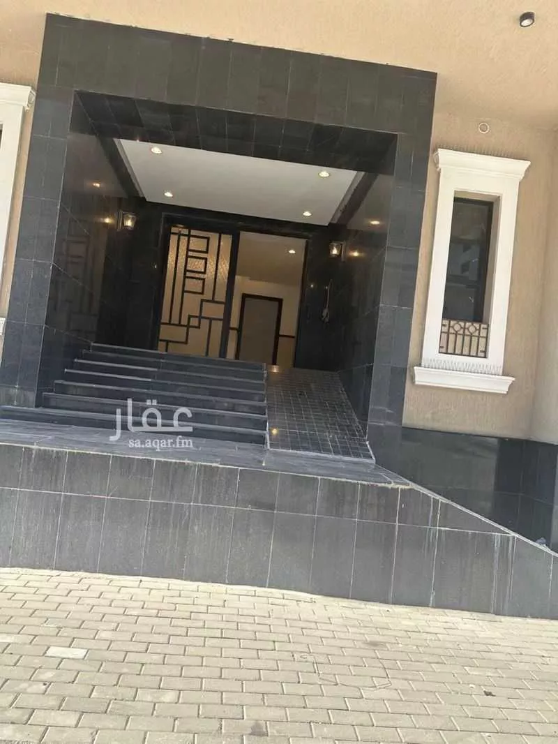 عمارة 448 م² في العدل 4