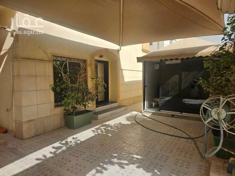 فيلا 5 غرف في الربيع 2