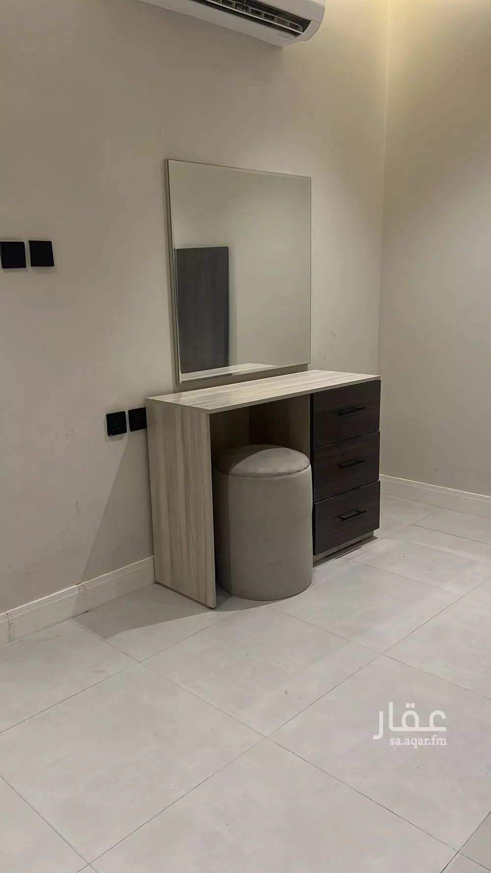 شقة 1 غرف في المونسية 5