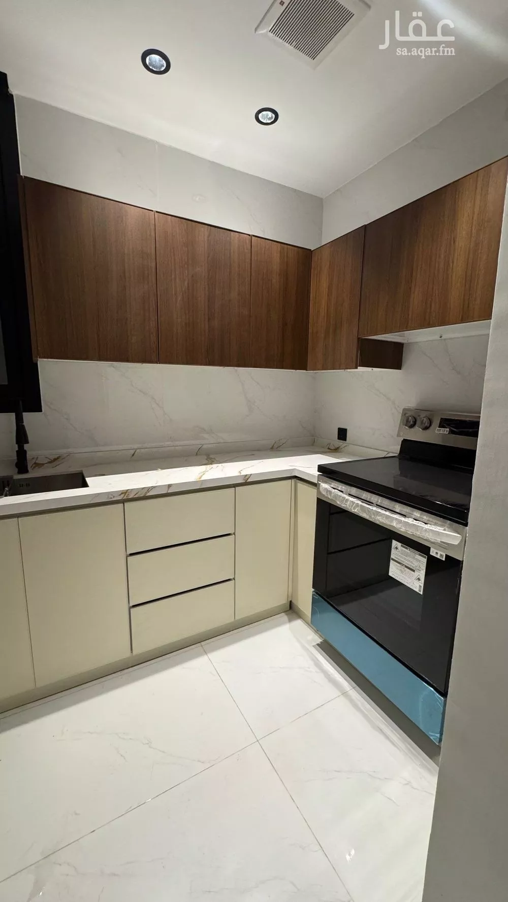 5 bedroom apartment in Al Shuhada 1