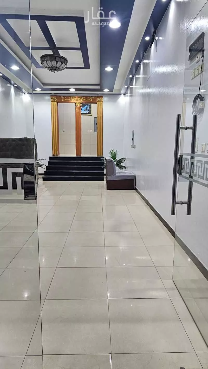 عمارة 325 م² في الثقبة 2