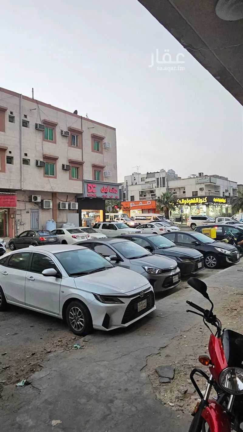 عمارة 325 م² في الثقبة 3