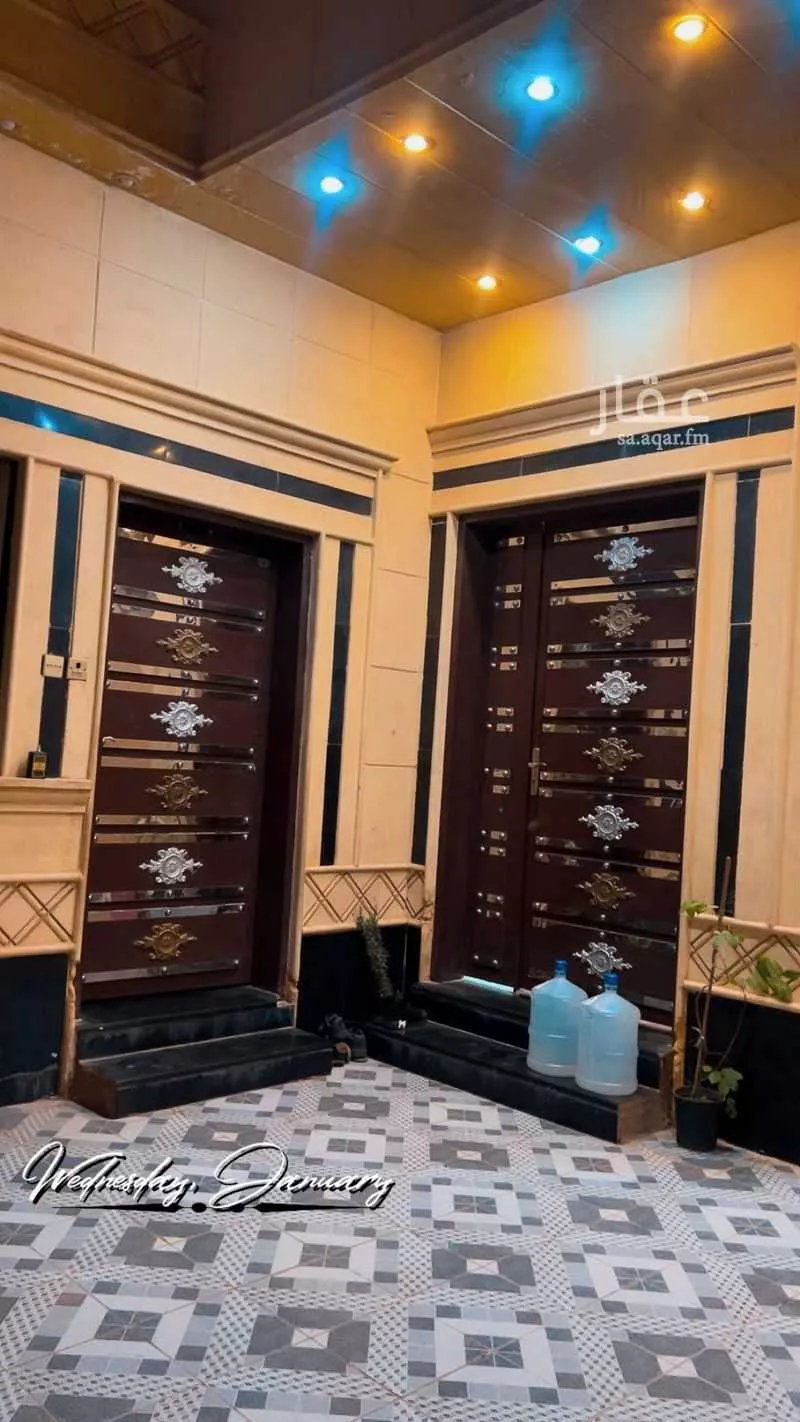 فيلا 5 غرف في الرمال 2