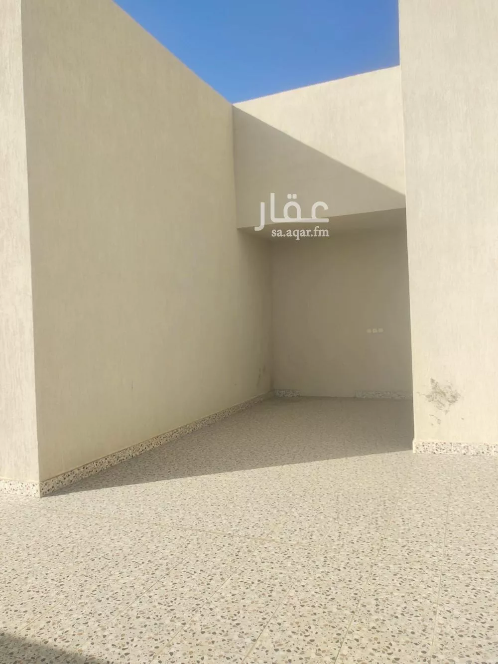 شقة 6 غرف في المروة 3