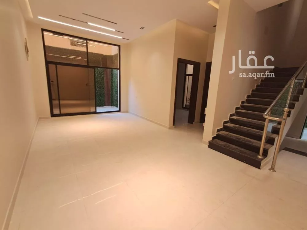 فيلا 5 غرف في العريجاء الوسطى 5