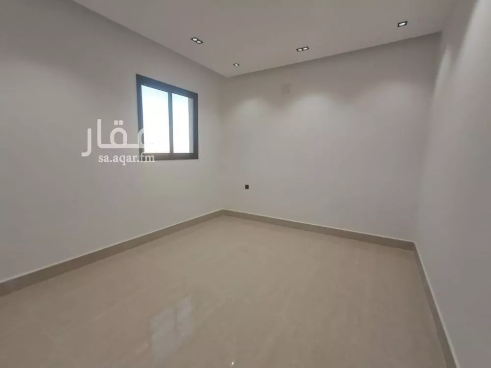 فيلا 5 غرف في العريجاء الغربية 2