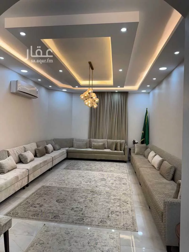 فيلا 7 غرف في ضاحية الملك فهد 5