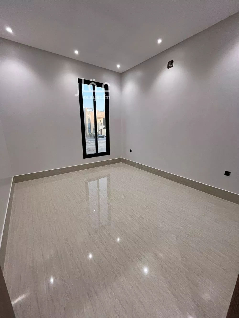 6 bedroom villa in Al Mahdiyyah 3