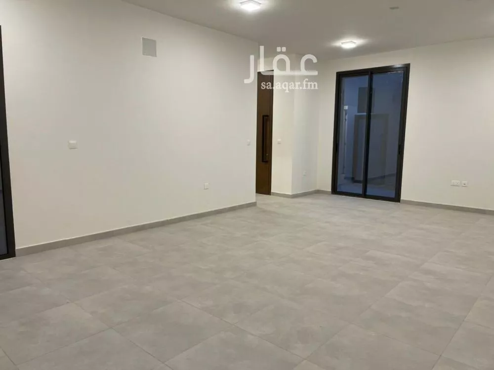 فيلا 5 غرف في النرجس 5