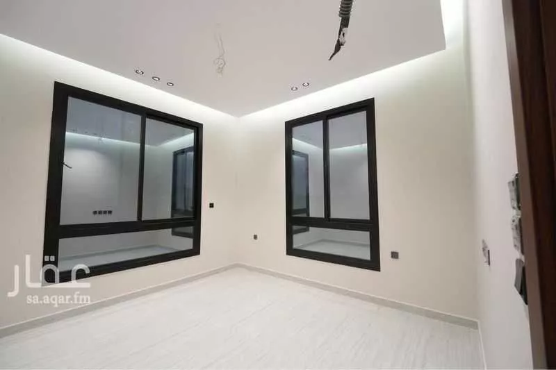 شقة 4 غرف في الصفا 4