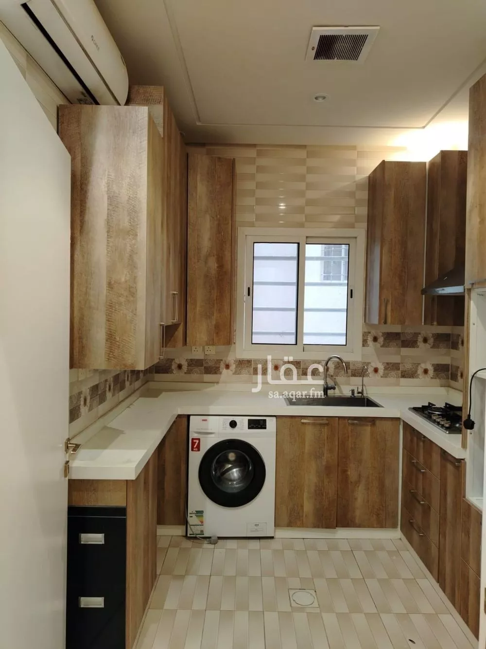 3 bedroom apartment in Al Yasmin 1