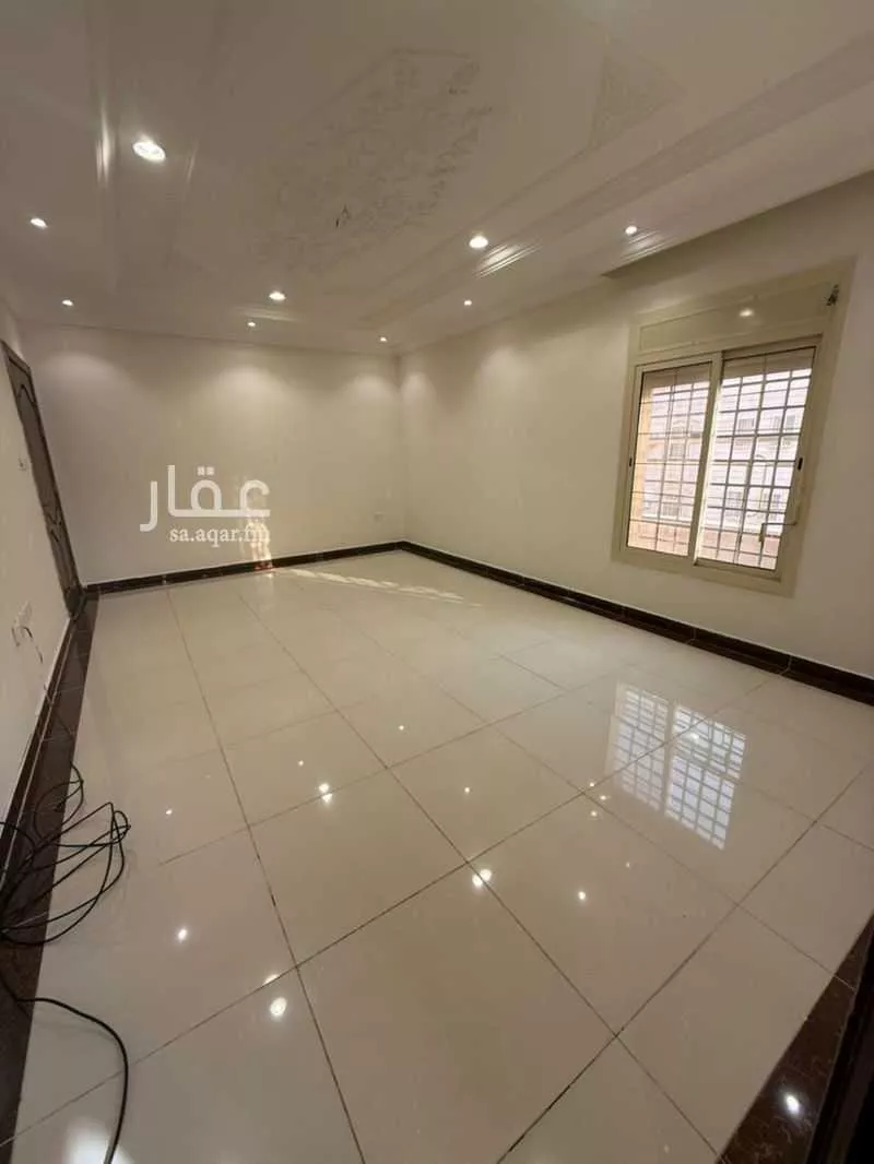 شقة 6 غرف في المروة 2