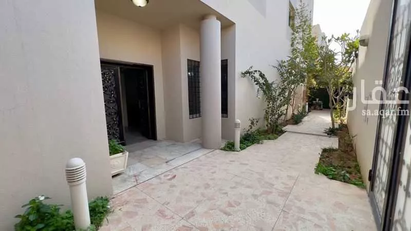 7 bedroom villa in Al Wurud, Riyadh 7