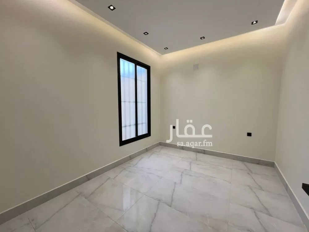 فيلا 5 غرف في طويق 3