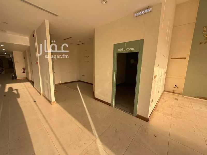 shop in Al Rayah, Madinah 4