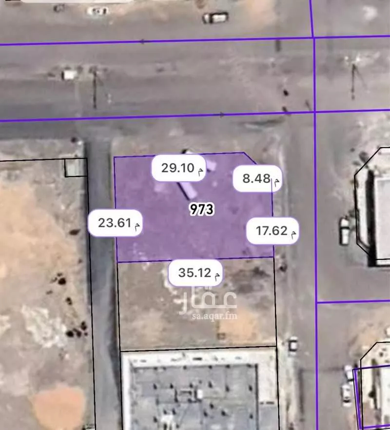 أرض 813 م² في العزيزية