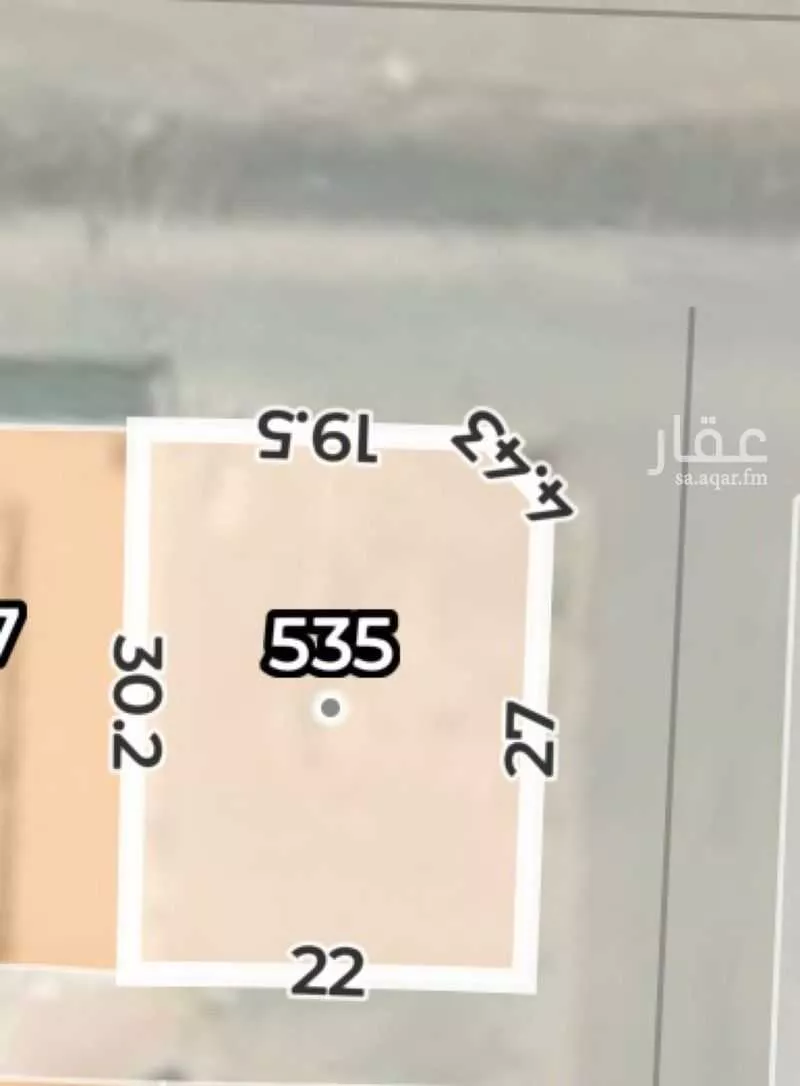 أرض 666 م² في السكة الحديدية 3