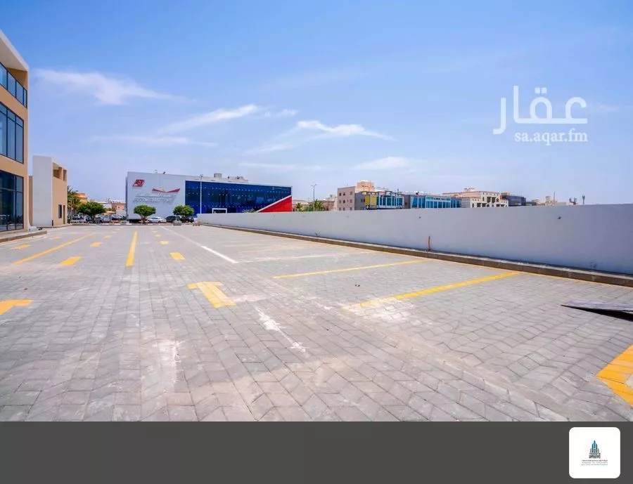 shop in Al Basateen, Jeddah 11