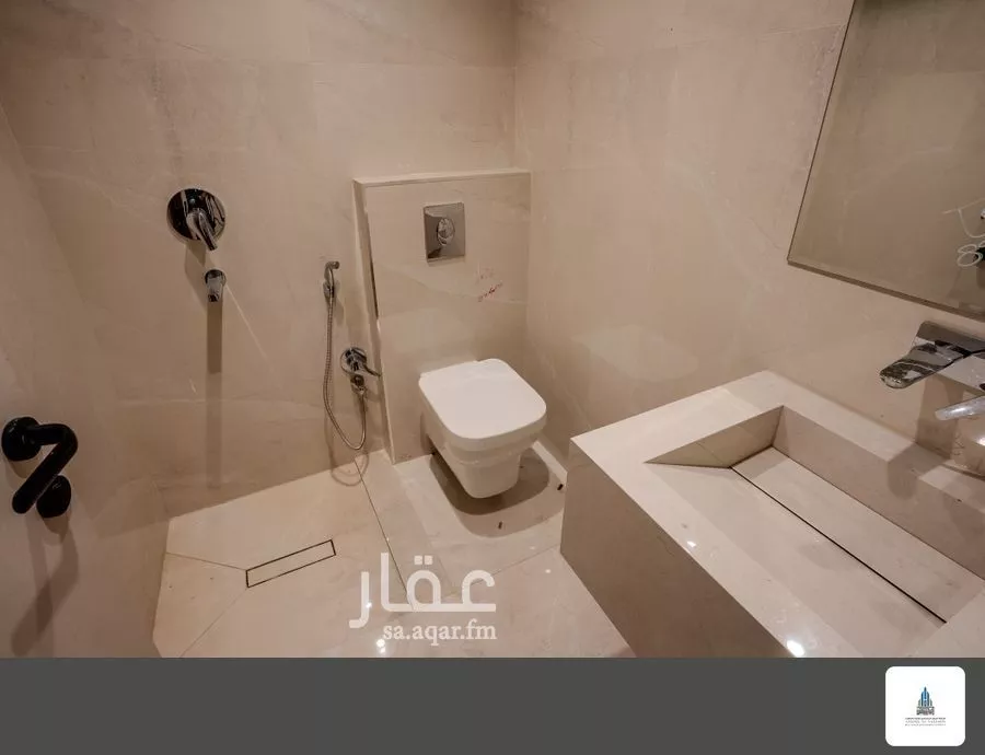 فيلا 9 غرف في القصور، الظهران 32