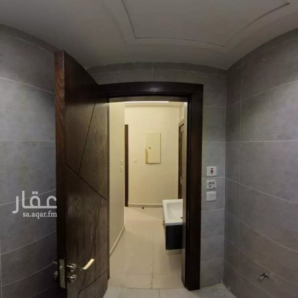 5 bedroom apartment in Al Wahah, Jeddah 13