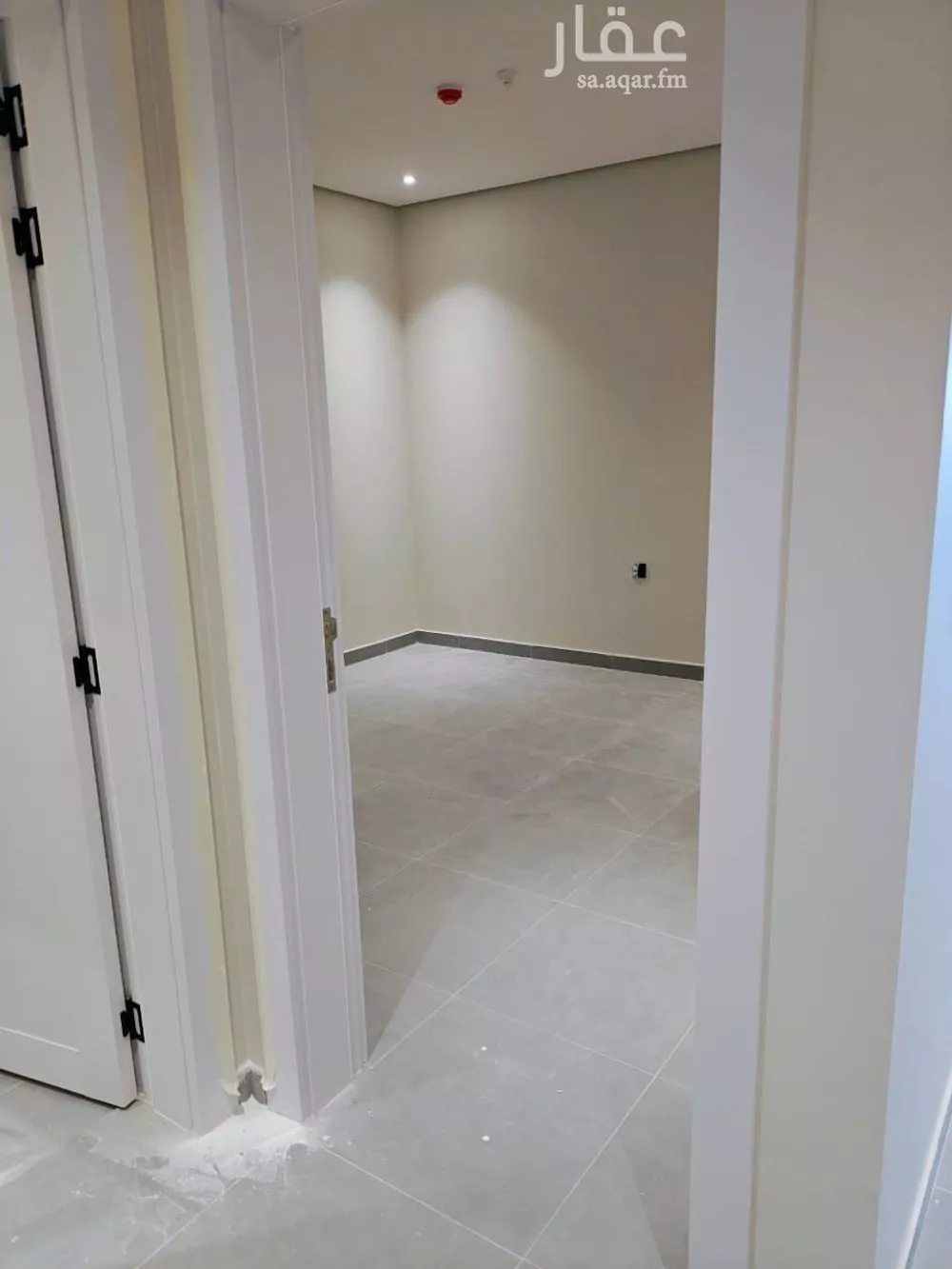 شقة 5 غرف في البحر 4