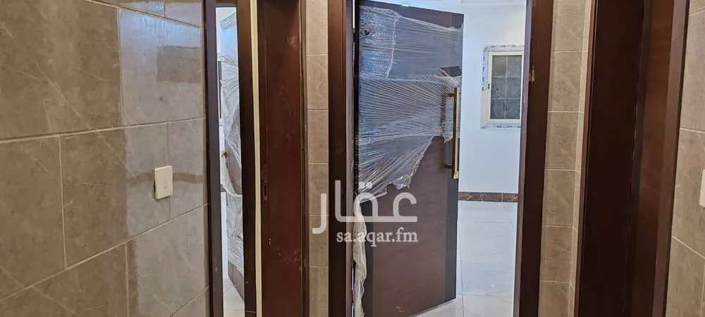 شقة 5 غرف في مريخ 3