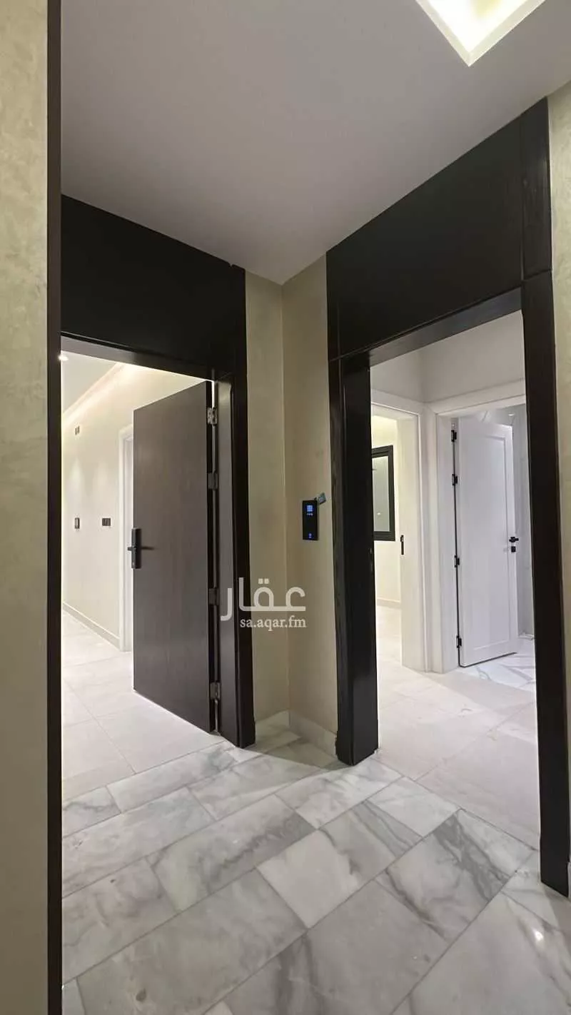 شقة 4 غرف في الواحة 2