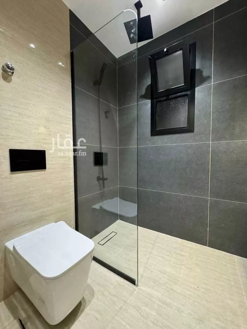 شقة 4 غرف في الملك فهد 3