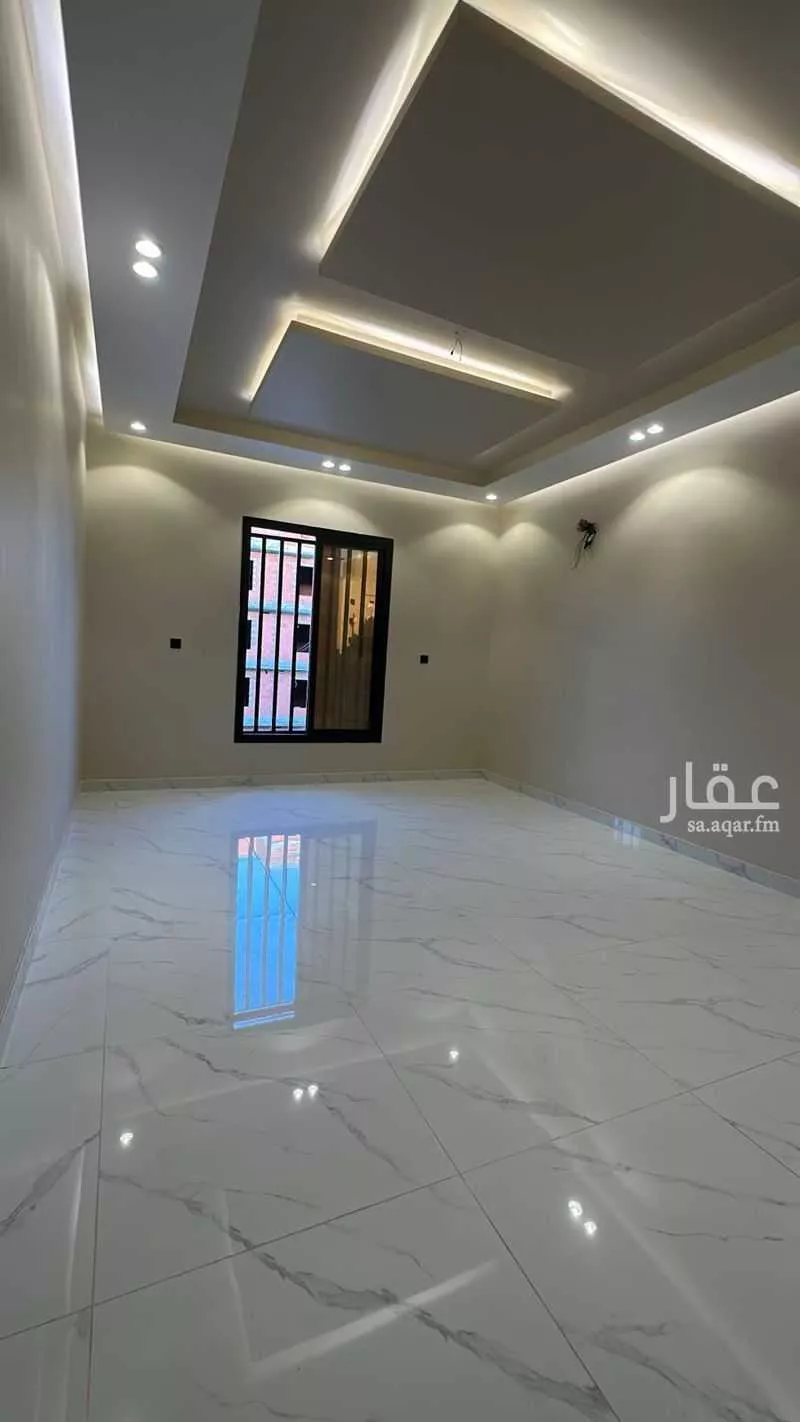 شقة 5 غرف في الصفا 5