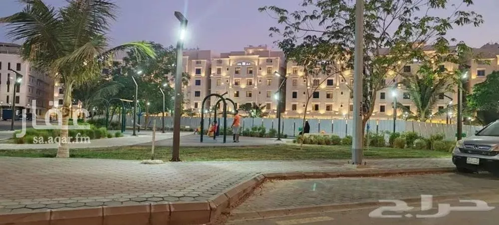 شقة 4 غرف في الواحة 2