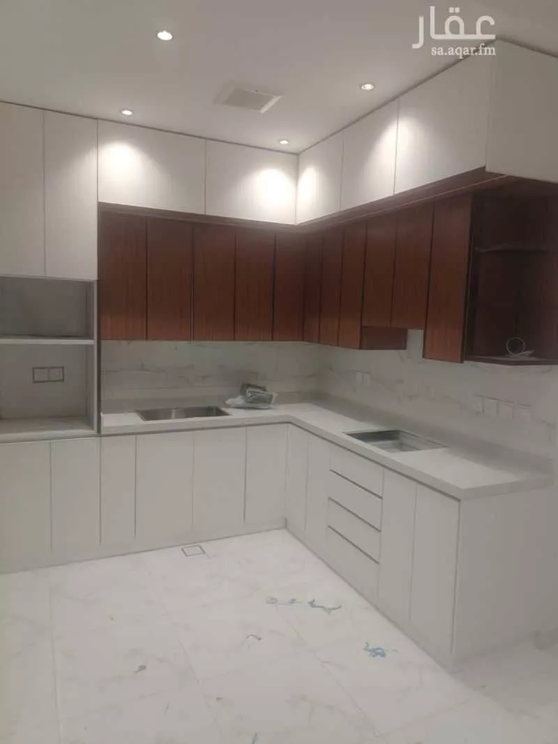 2 bedroom apartment in Al Qairawan 3