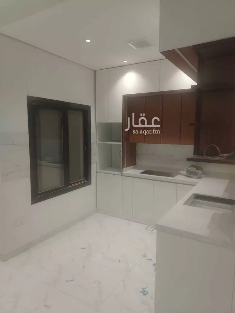 2 bedroom apartment in Al Qairawan 4