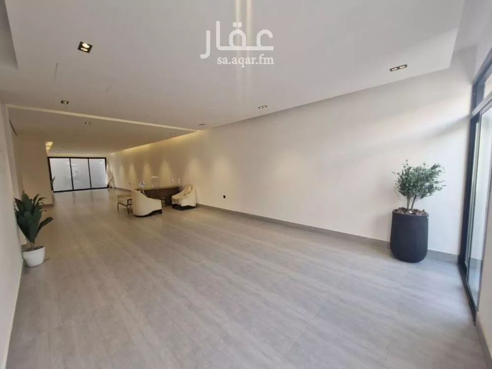 5 bedroom villa in Al Yasmin 5