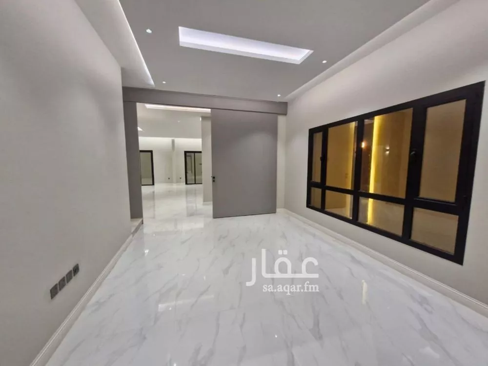 5 bedroom villa in Al Narjis 5