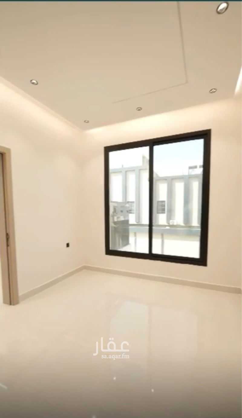 4 bedroom floor in Tuwaiq 3