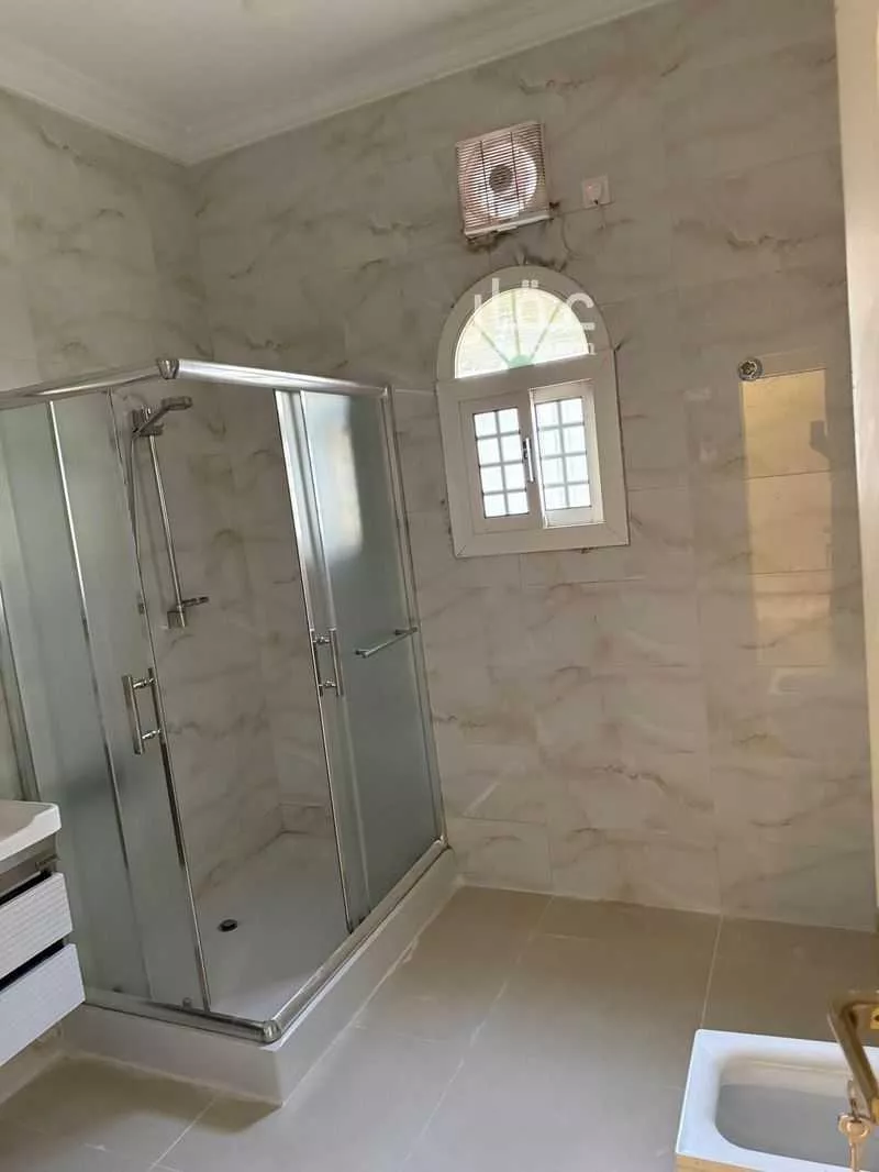 5 bedroom villa in Al Muhammadiyah, Jeddah 4