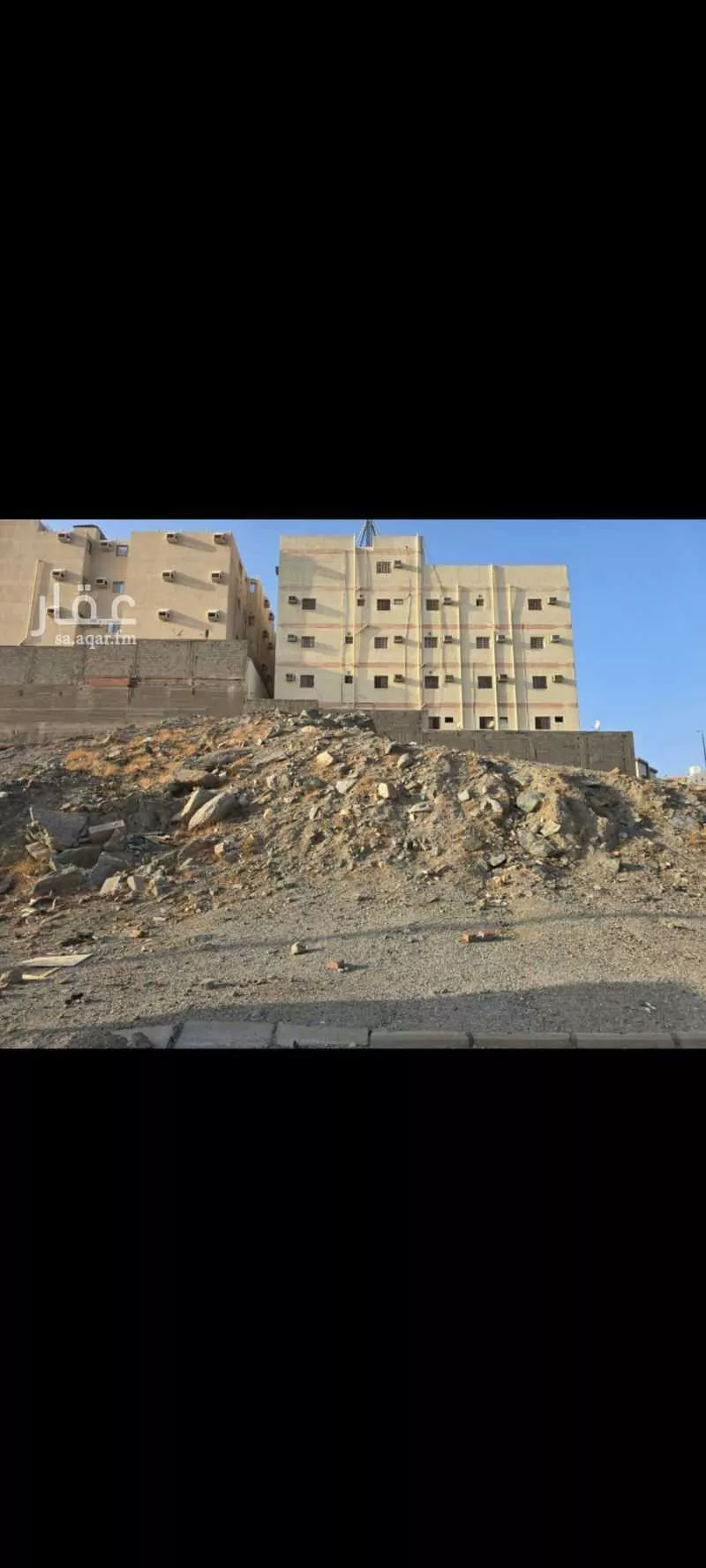 أرض 1293 م² في السلامة