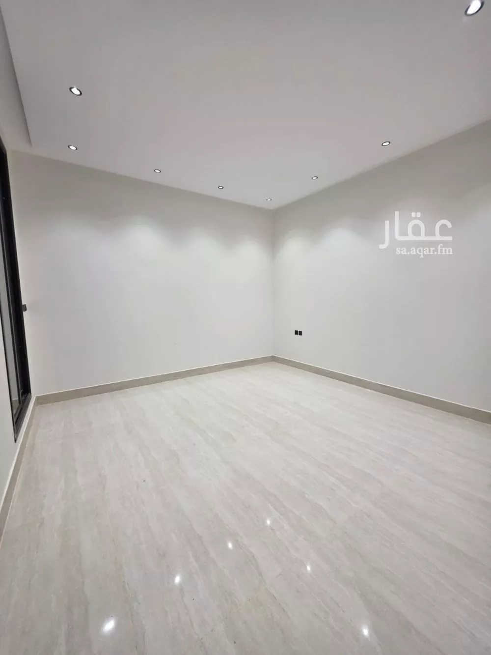 4 bedroom apartment in Dhahrat Namar, Riyadh 4