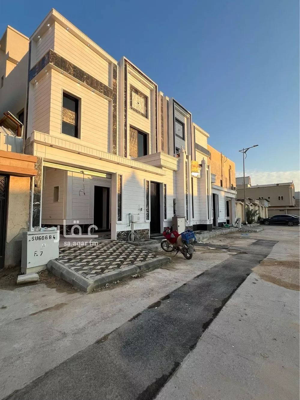 فيلا 5 غرف في طويق 2