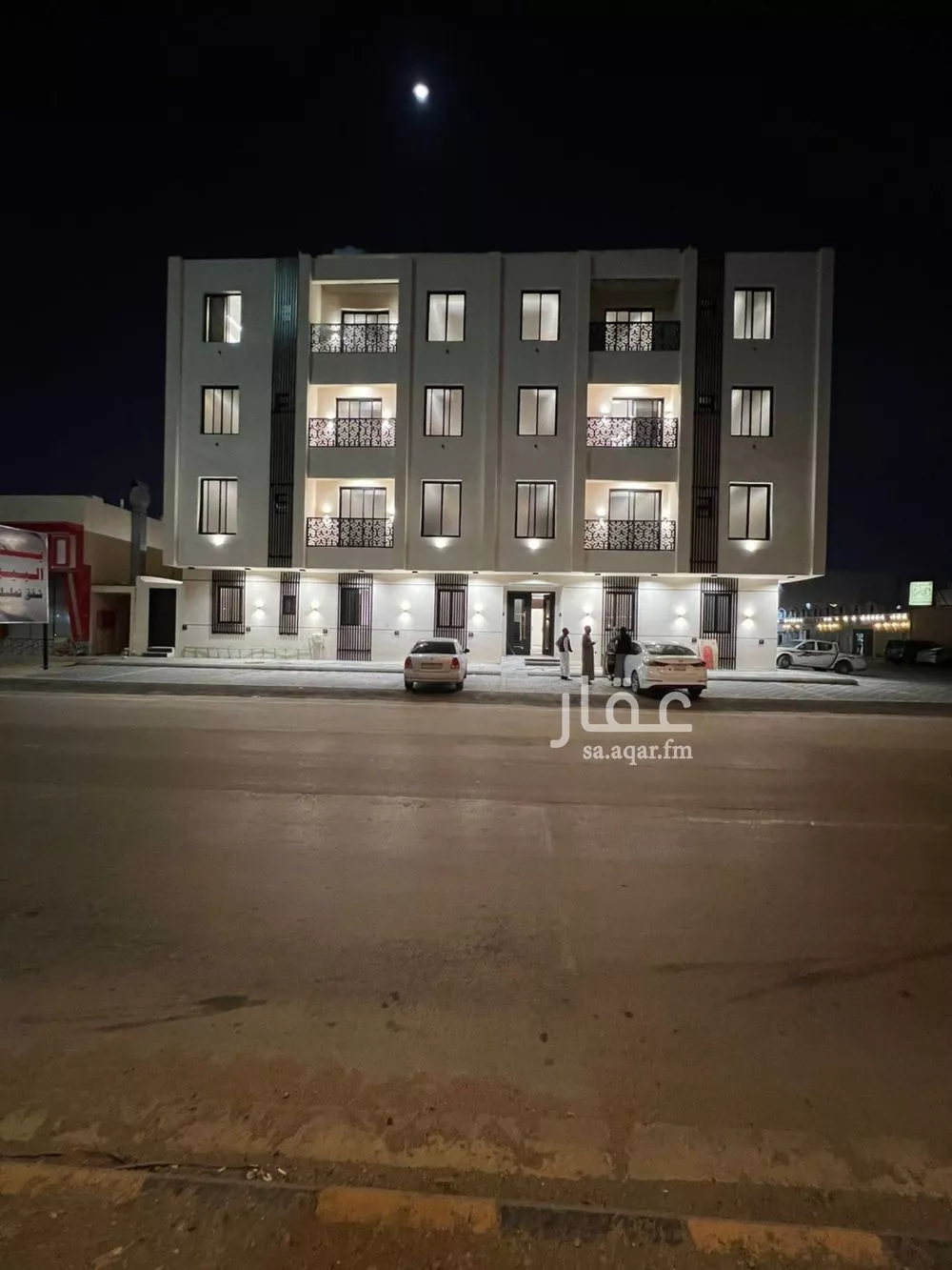 4 bedroom apartment in Dhahrat Namar, Riyadh 5