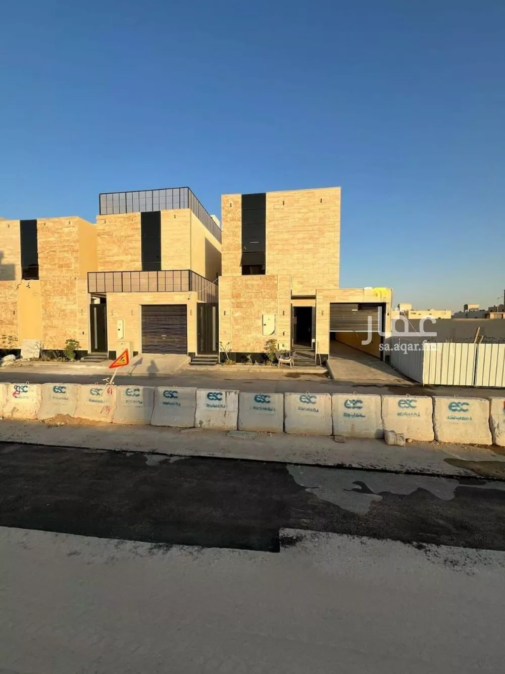 10 bedroom villa in Dhahrat Namar 4